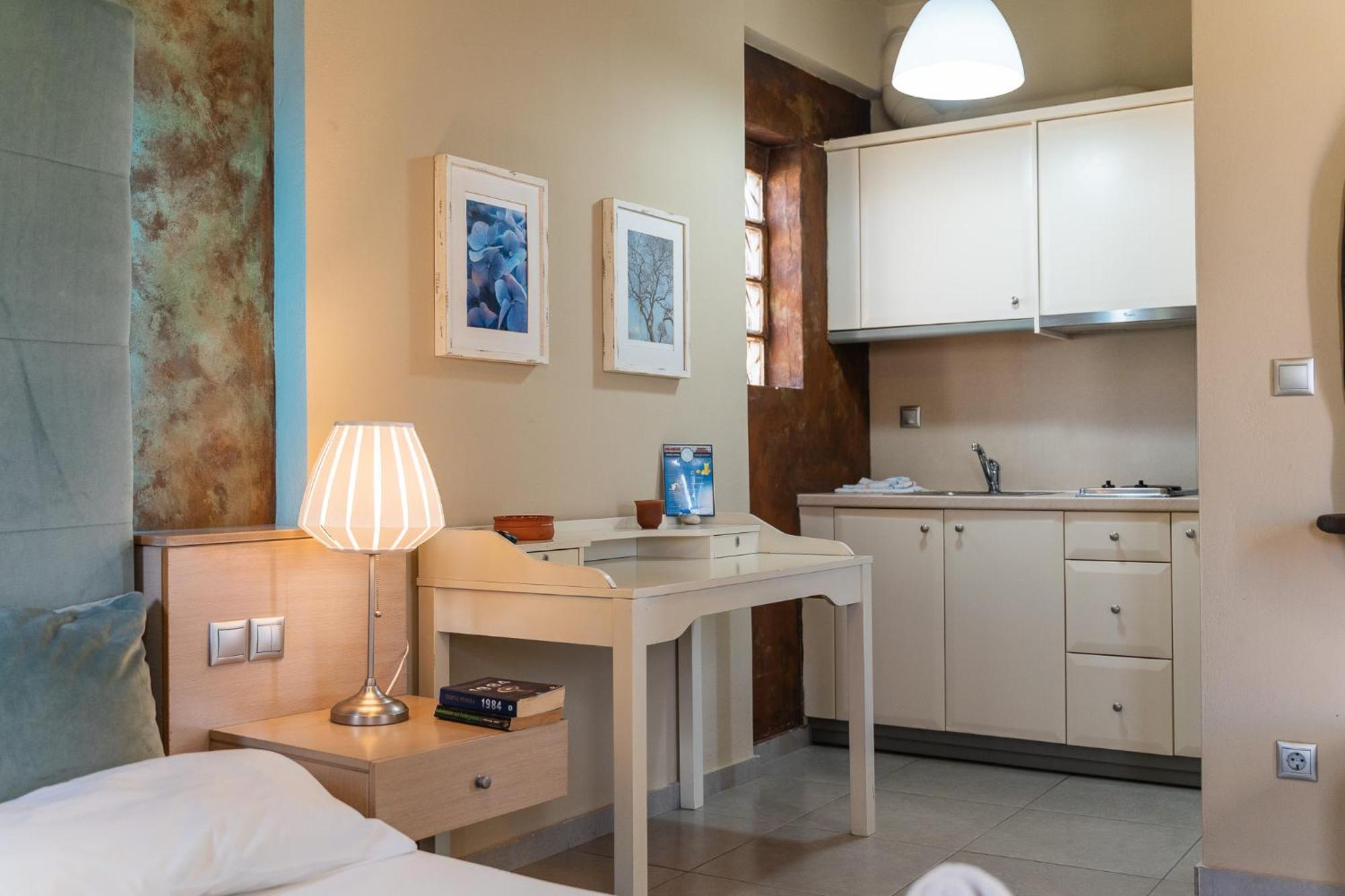 Sun George Aparthotel Finikounta Ngoại thất bức ảnh