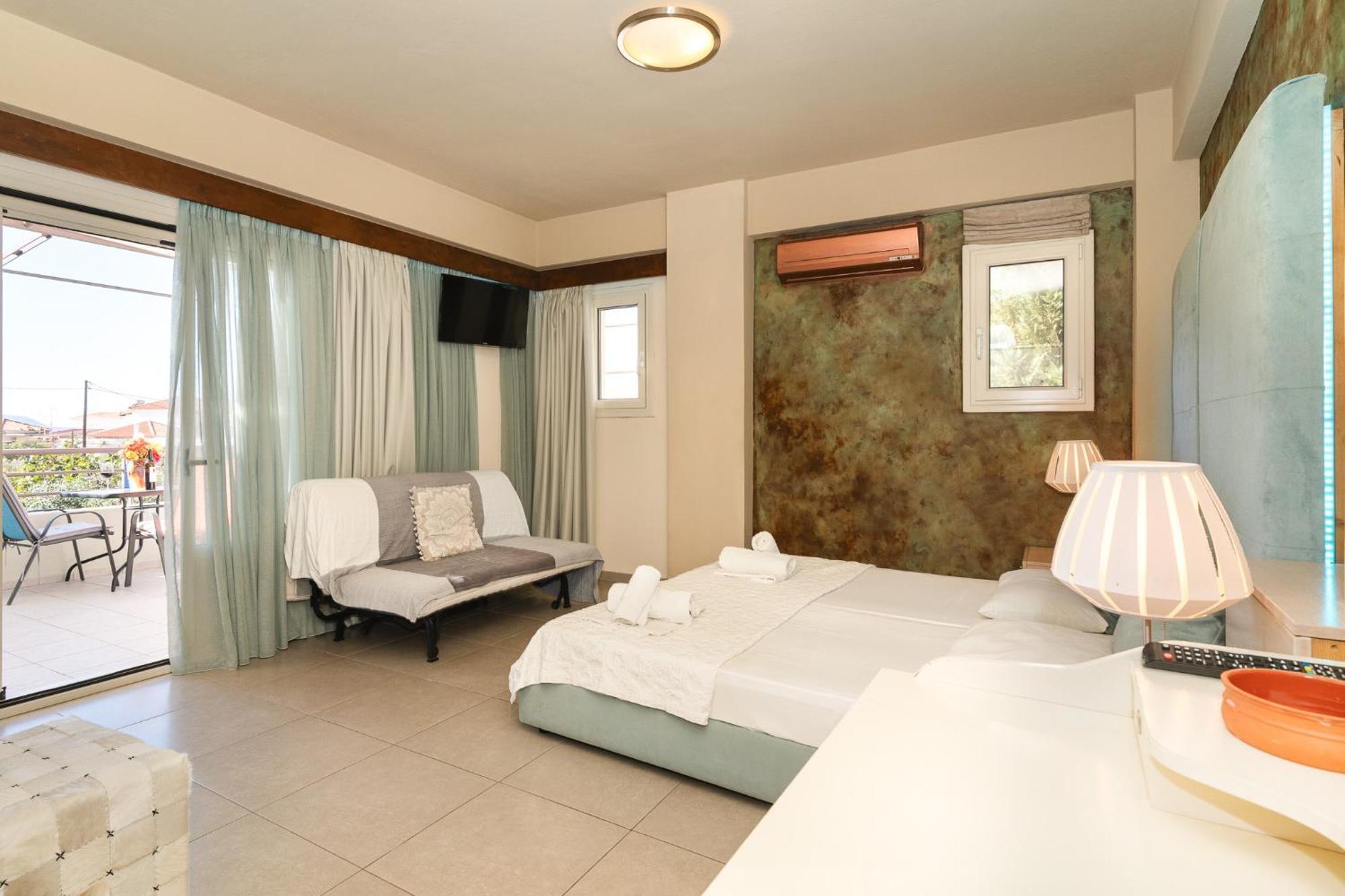 Sun George Aparthotel Finikounta Ngoại thất bức ảnh